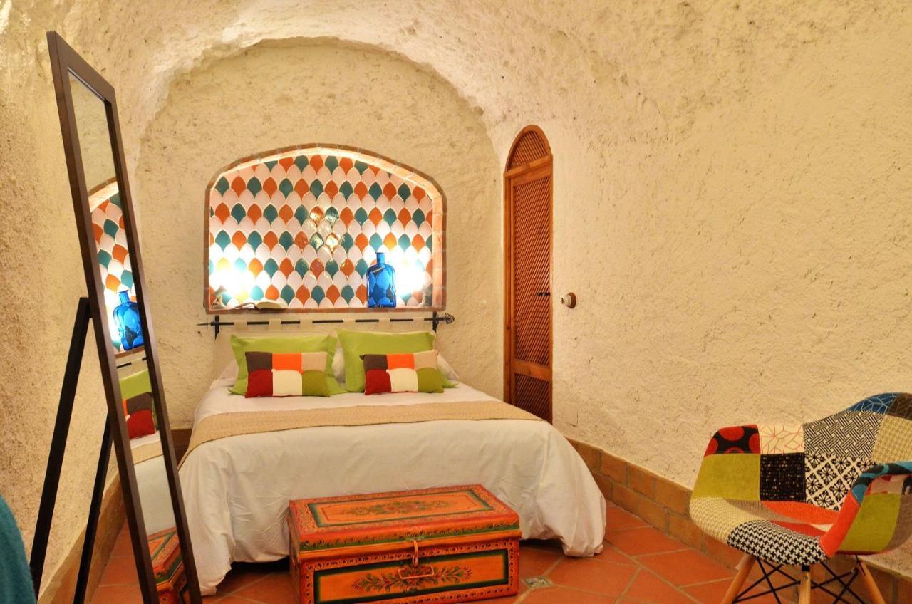 House&Cave Parking And Terrace, In The City Гранада Екстериор снимка