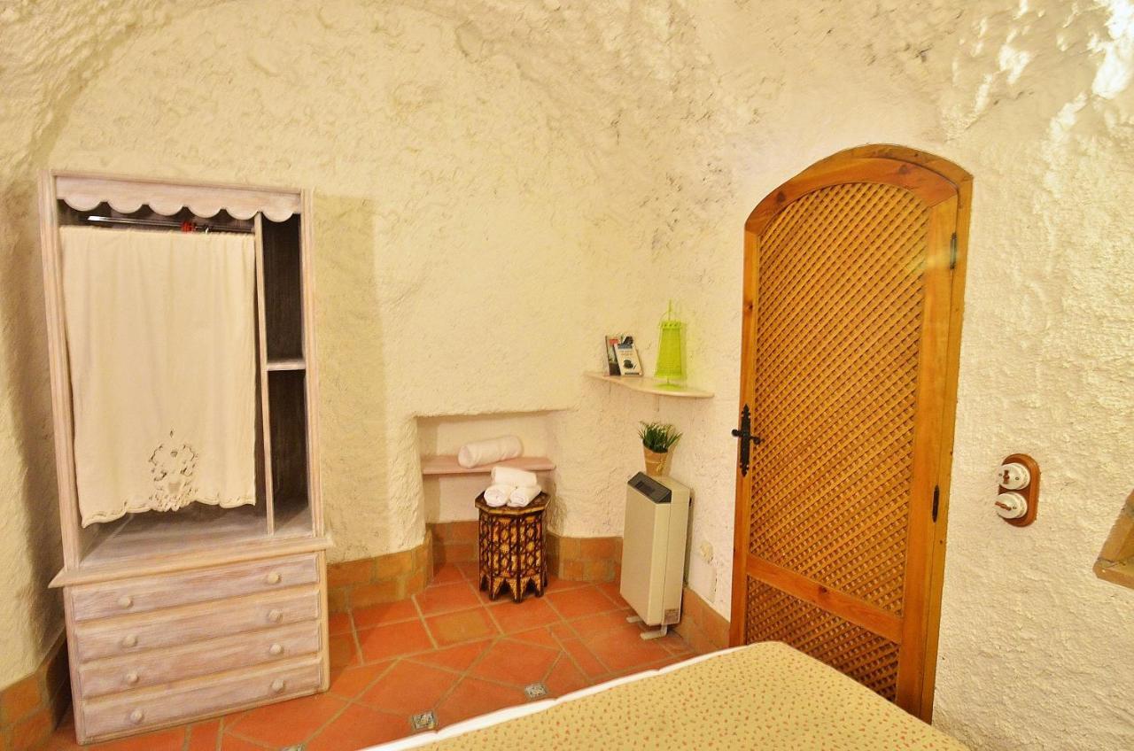 House&Cave Parking And Terrace, In The City Гранада Екстериор снимка